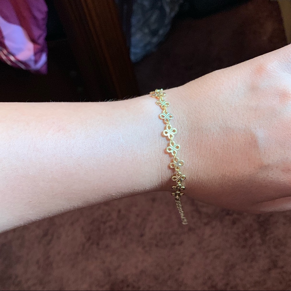 Laminated gold bracelet
